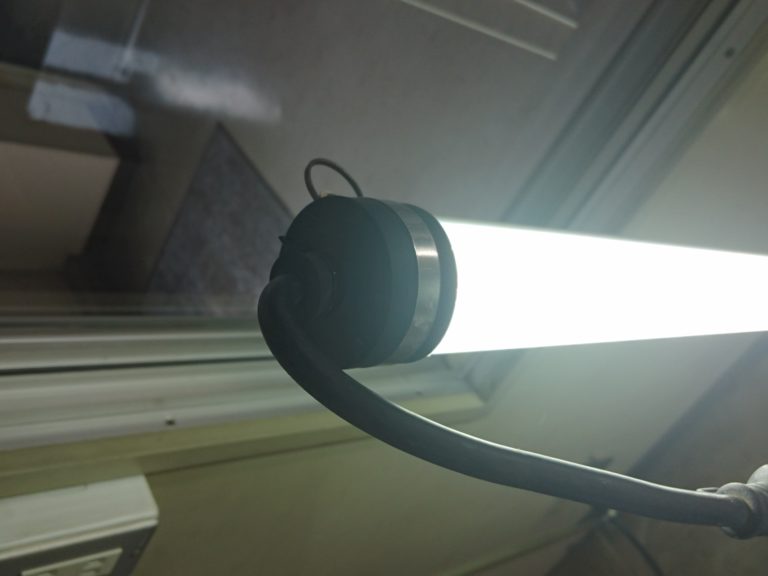 LED作業灯をリニューアル。その名は・・・LED作業灯PRO!